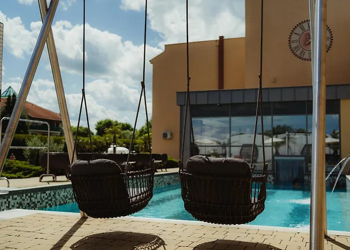 Belenus Thermalhotel Superior מלון זלקרוס
